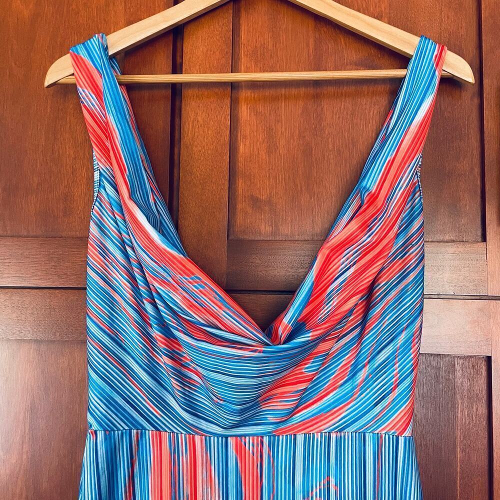 Commense Flaming Passions Long Dress Cowl V-Neck Sleeveless Size Small NEW - Picture 3 of 8